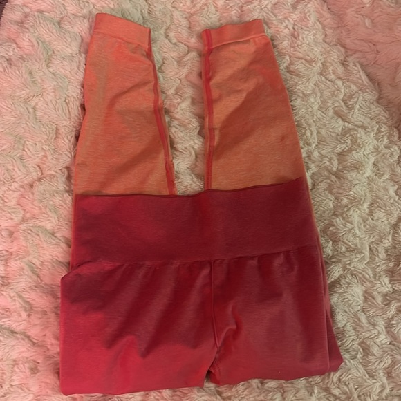 Gymshark pink and orange ombre leggings size M - Picture 2 of 5